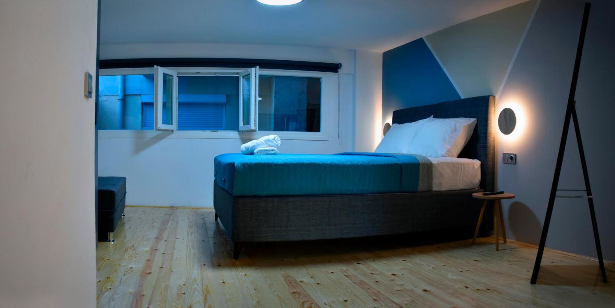 City Center Loft With Private Parking 卡瓦拉 外观 照片
