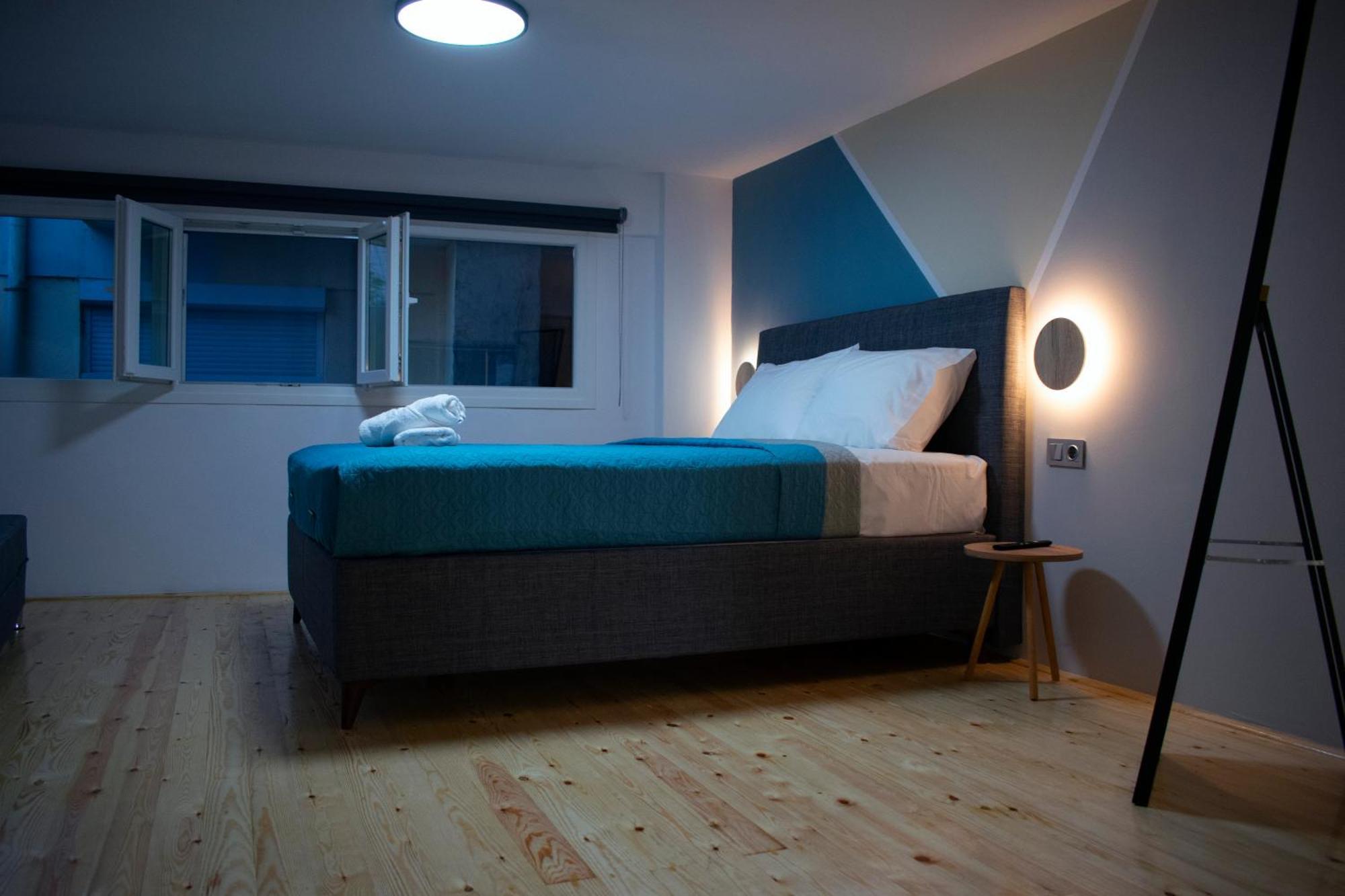 City Center Loft With Private Parking 卡瓦拉 外观 照片